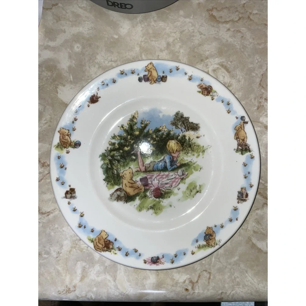 Royal Doulton Winnie The Pooh Plate Ceramic Christopher Robin Piglet 8